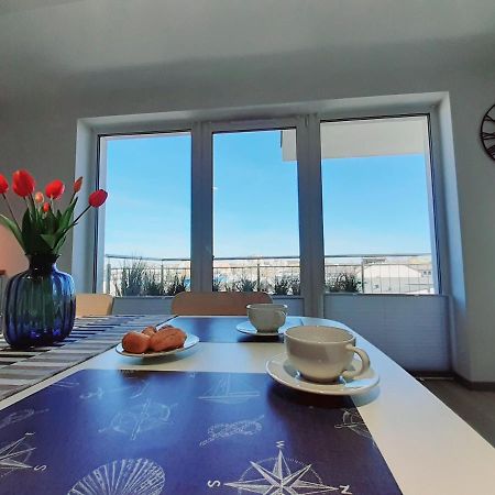 コウォブジェクApartament Kapitanski Mostek 17A Z Widokiem Na Port I Latarnie Morska Oraz Garazemアパートメント エクステリア 写真