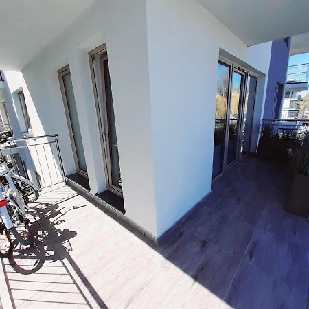 コウォブジェクApartament Kapitanski Mostek 17A Z Widokiem Na Port I Latarnie Morska Oraz Garazemアパートメント エクステリア 写真