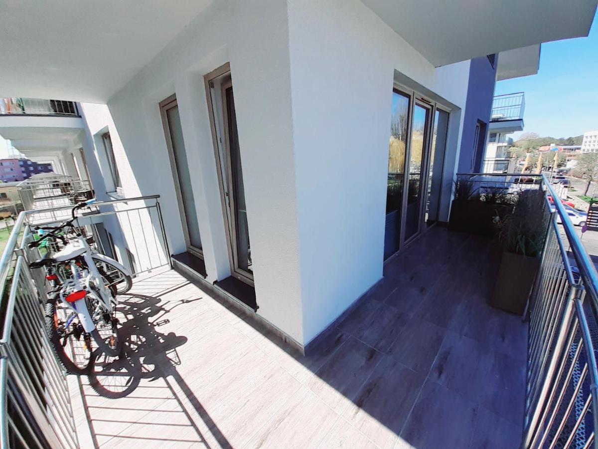 コウォブジェクApartament Kapitanski Mostek 17A Z Widokiem Na Port I Latarnie Morska Oraz Garazemアパートメント エクステリア 写真